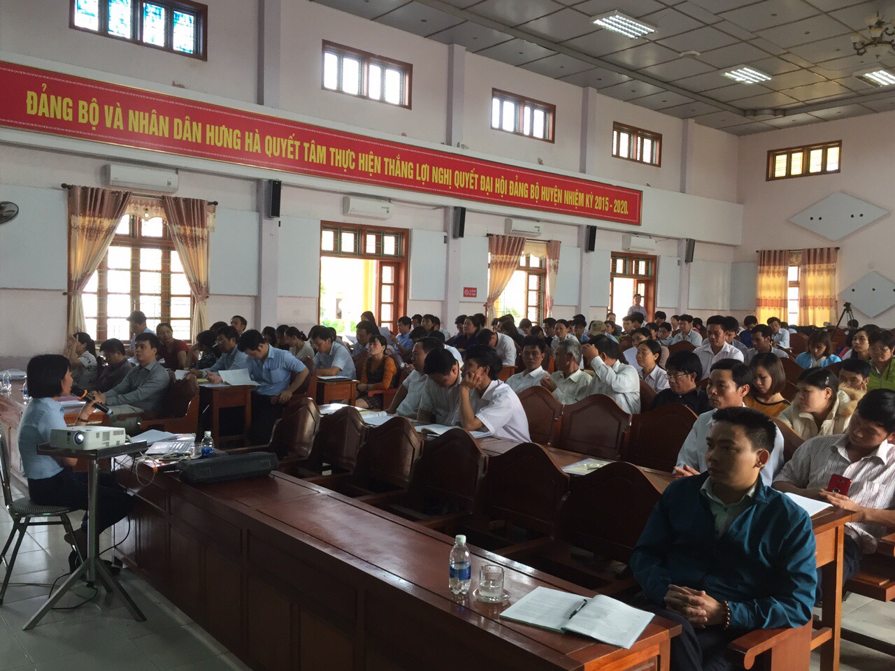 Huyện Hưng Hà ra quân tập huấn nghiệp vụ và sử dụng công nghệ capi trong Tổng điều tra dân số và nhà ở năm 2019
