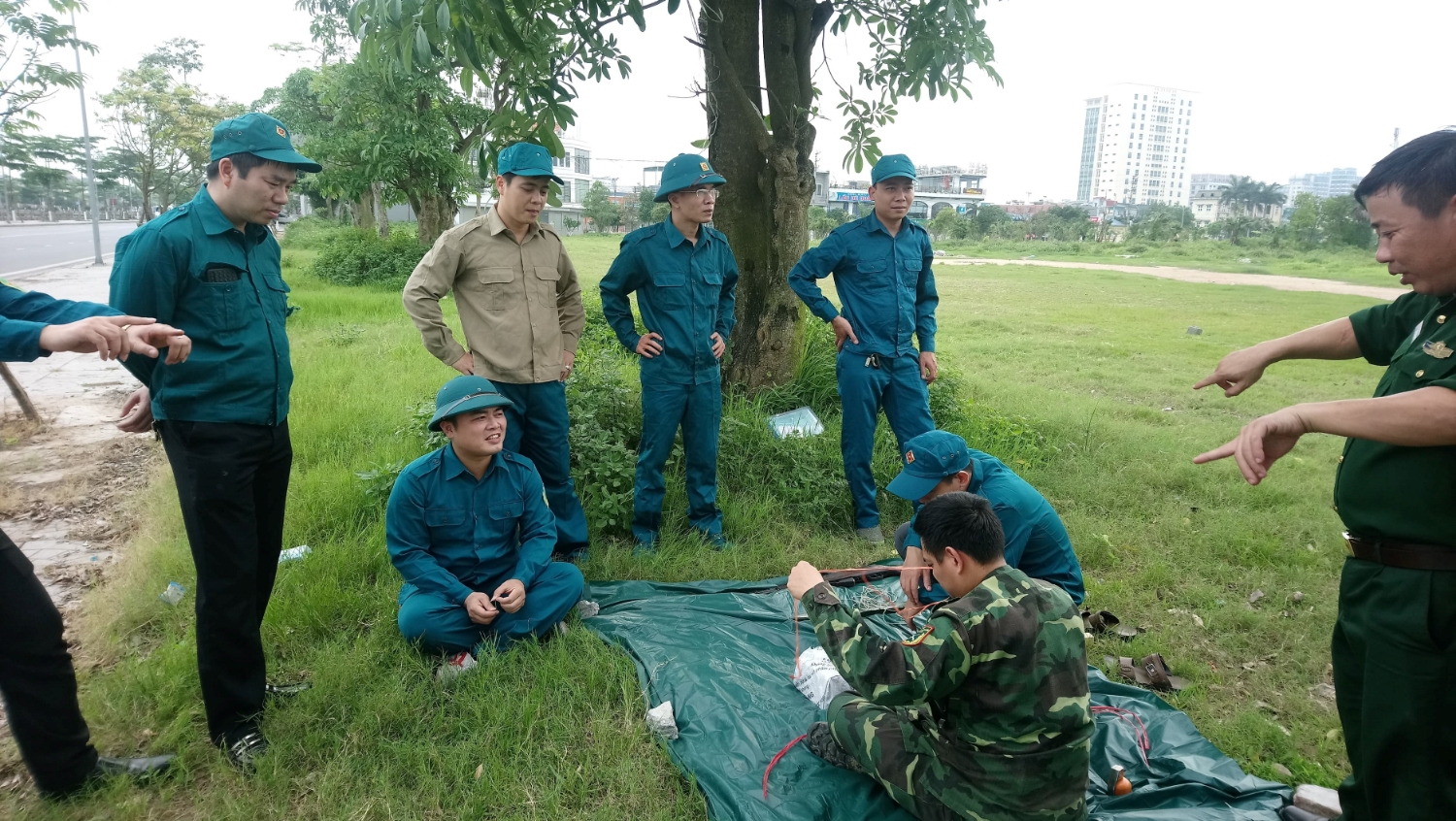 Tiểu đội tự vệ Cục Thống kê  tổ chức khóa huấn luyện dân quân tự vệ năm 2019