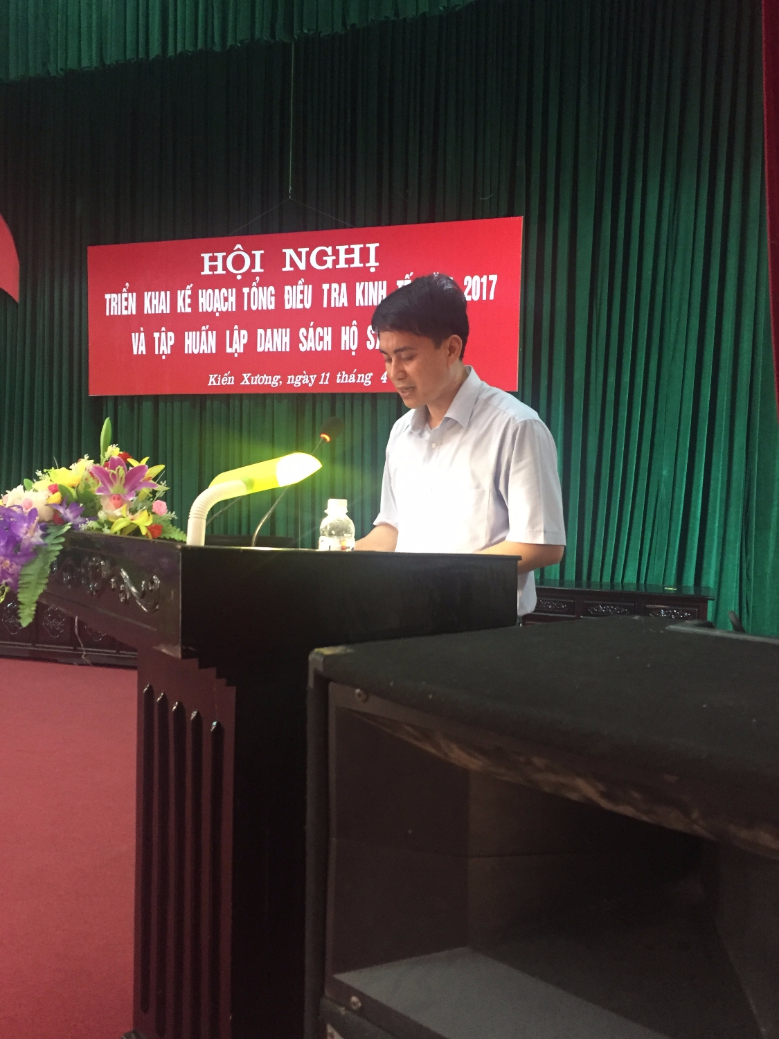 Đ/c Đặng Văn Tính- Phó Chủ tịch UBND- Trưởng ban chỉ đạo TĐT huyện phát biểu triển khai hội nghị